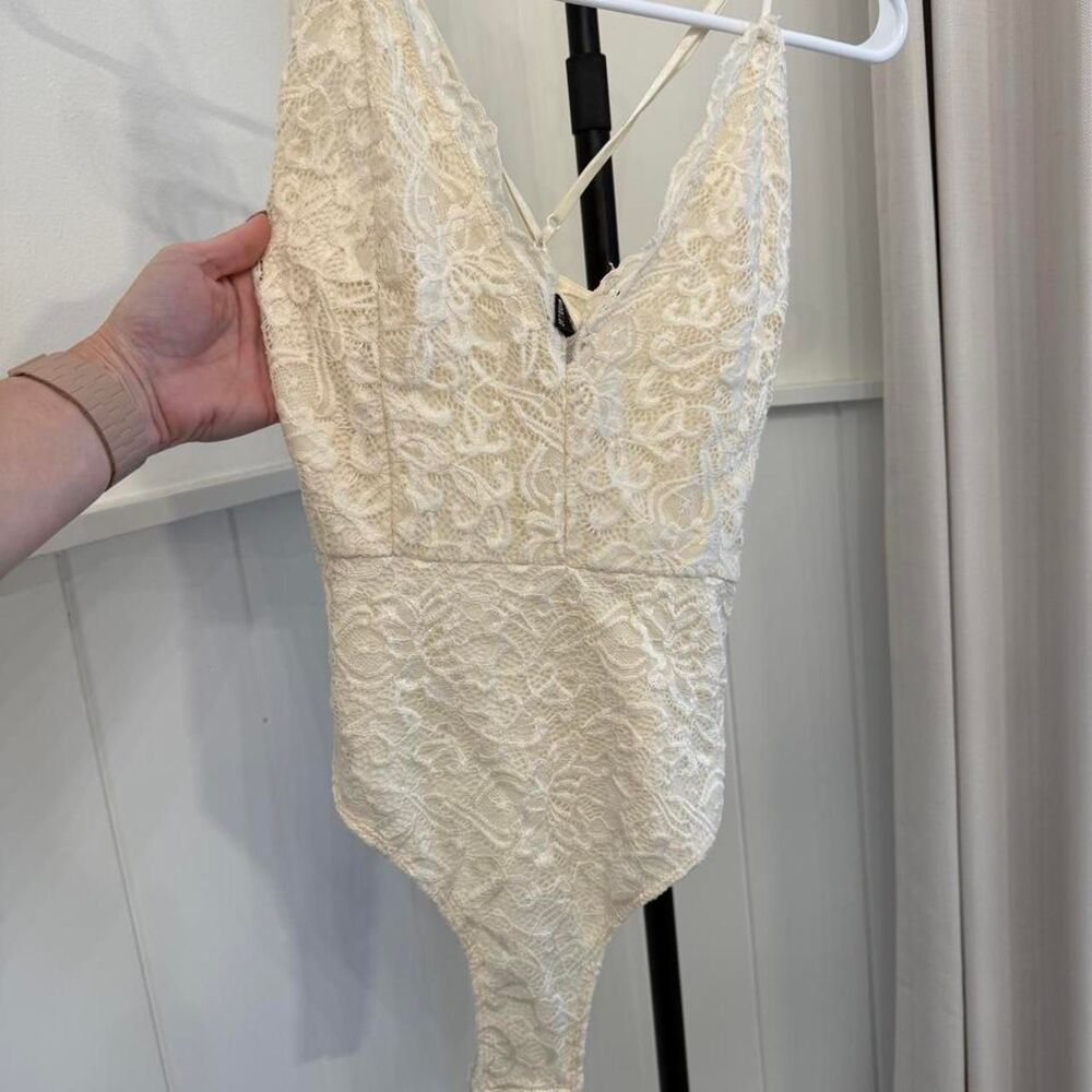 Windsor Women's Cream and White Bodysuit